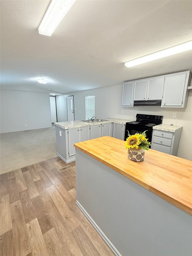 Building Photo - 127 Dolphin Harbor S