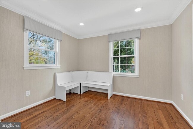 Building Photo - 3004 Marshall St