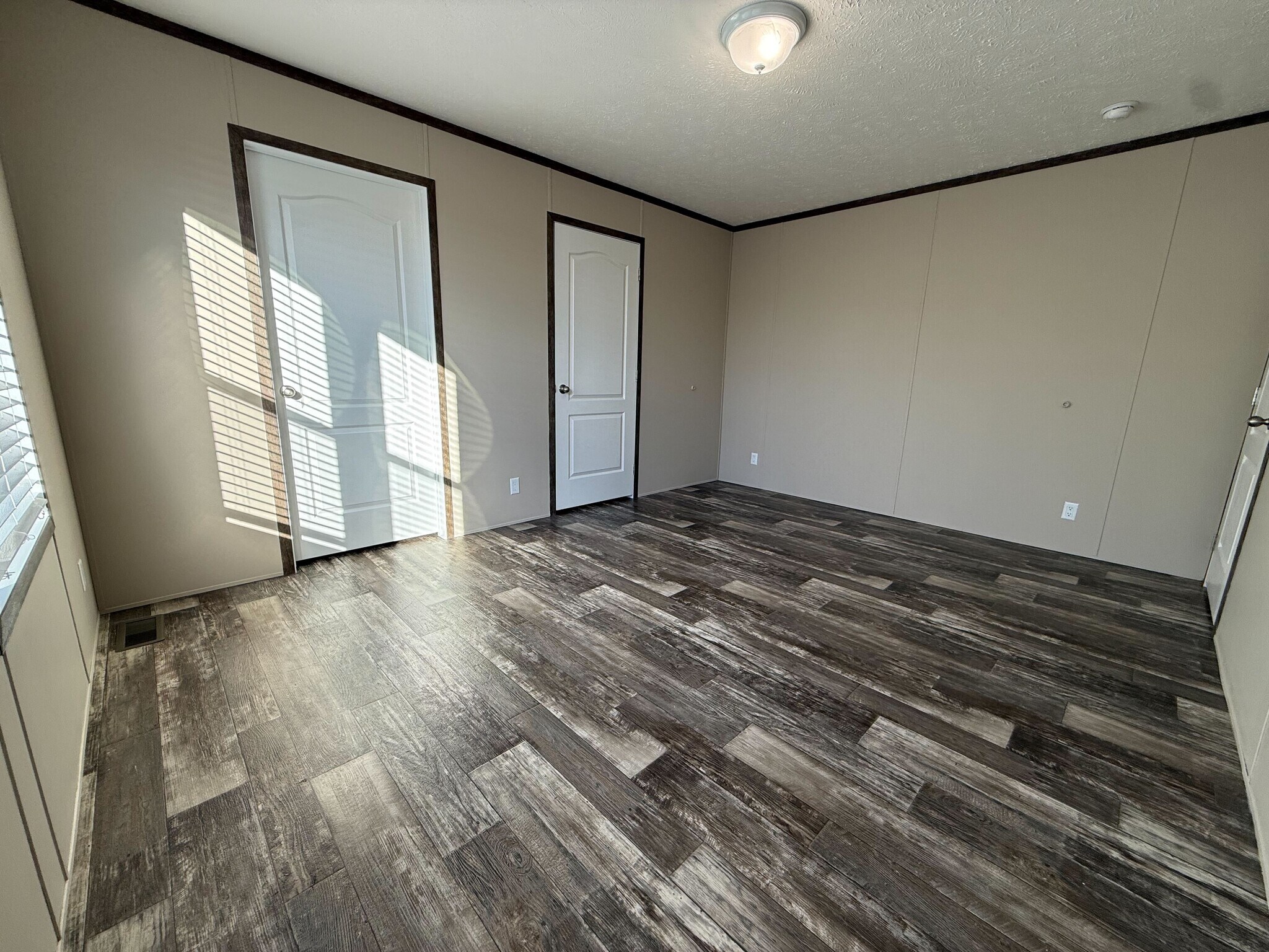 Building Photo - 12403 St Michel Ave