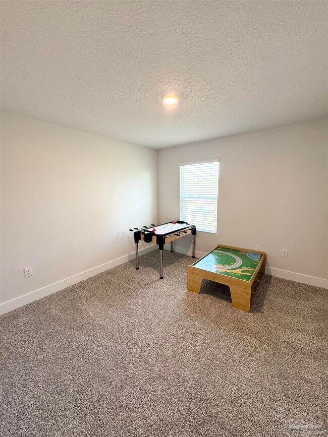 Building Photo - 3315 Garganey Rd