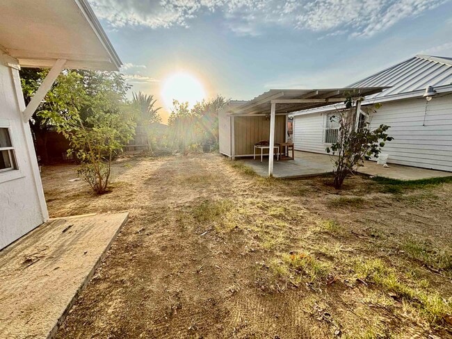 Building Photo - 3411 Morelos Dr