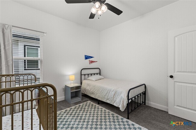Building Photo - 1606 Flatland Trl