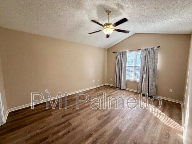 Building Photo - 104 Shipyard Blvd