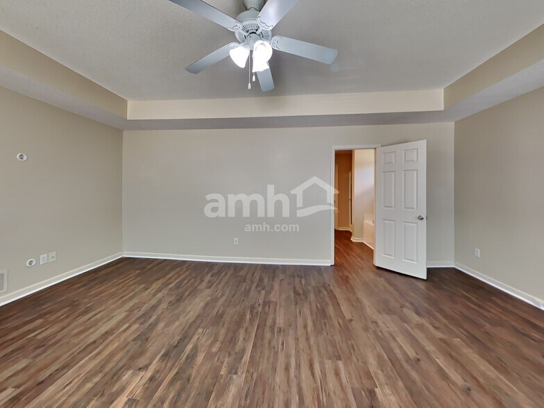 Building Photo - 7343 Hampton Valley Cv