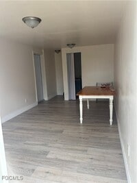 Building Photo - 716 Pondella Rd