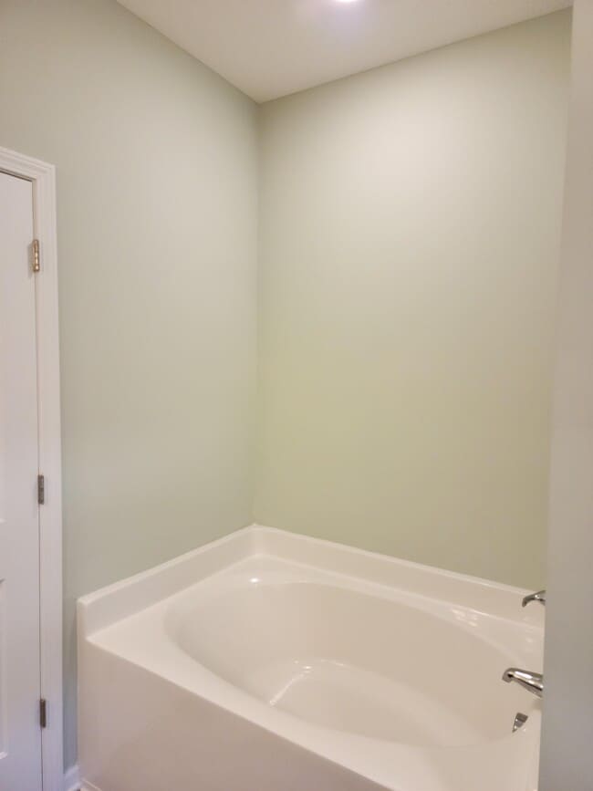 Building Photo - 4016 Pensacola Way