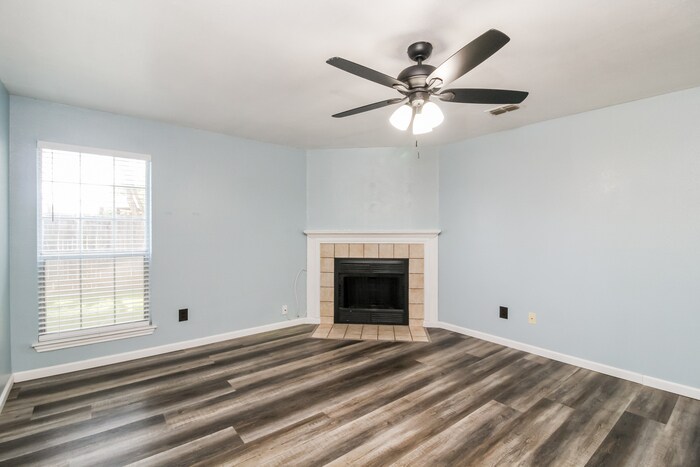 Building Photo - 2917 St Croix Ct
