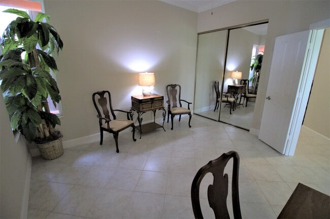 Office/Bedroom #3 - 8702 Wakefield Dr