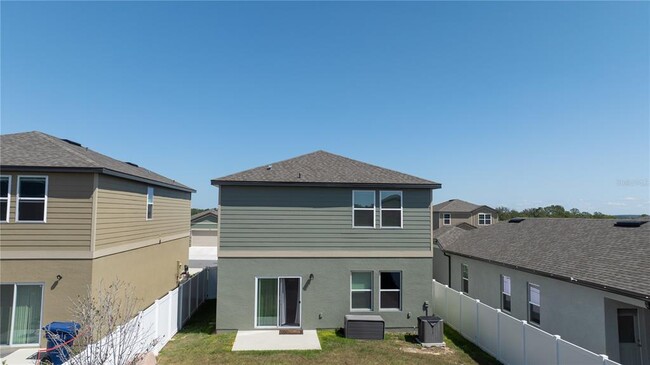Building Photo - 8735 Sportsman Lp