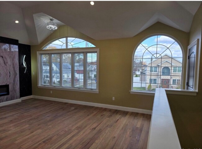 Building Photo - 240-02 147th Rd