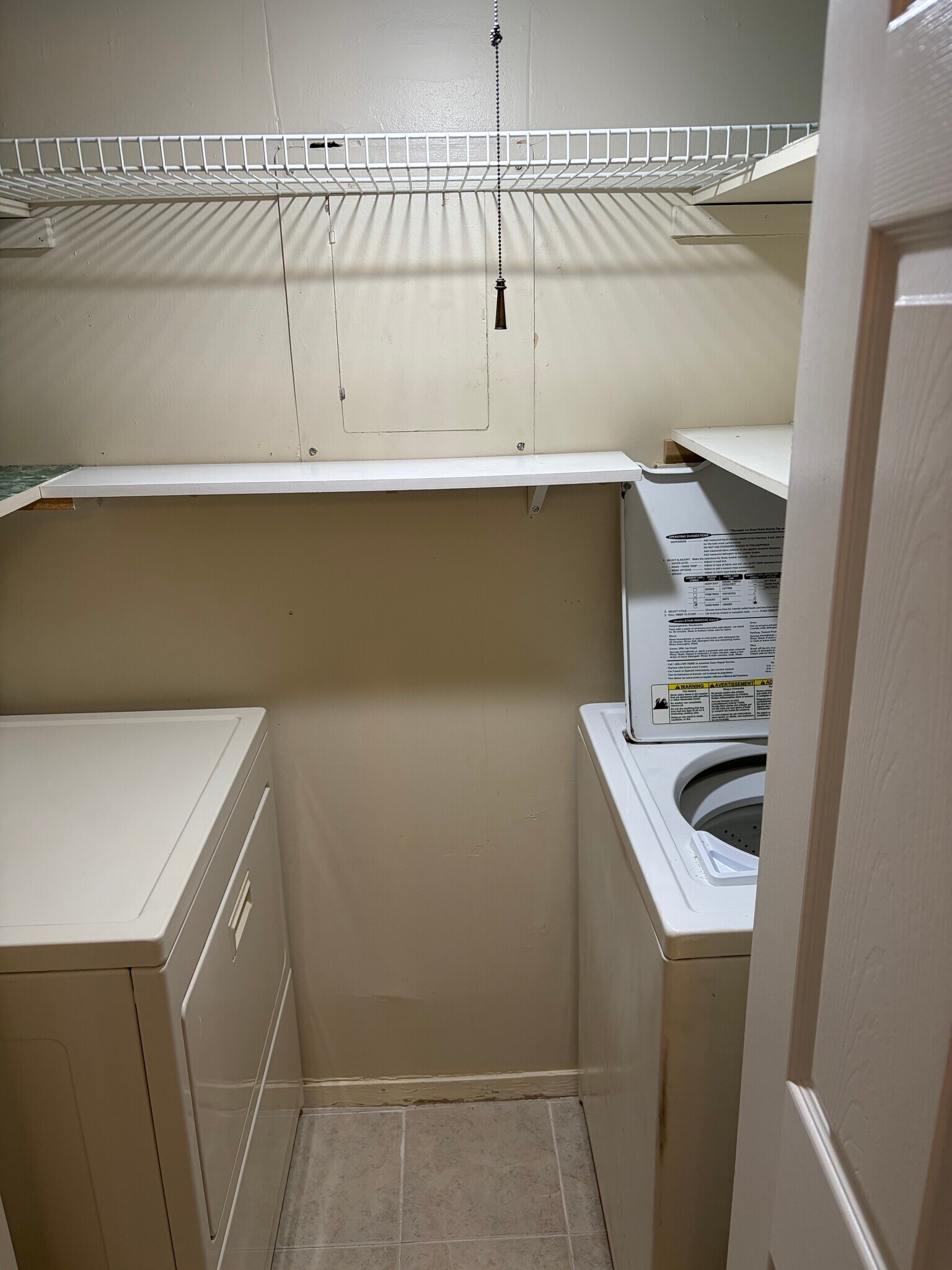 Building Photo - 6617 Poplar Ave