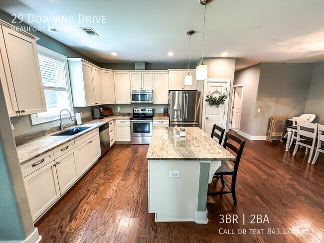 Building Photo - 29 Downing Dr