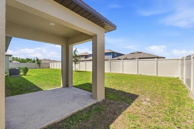Building Photo - 35029 Brackett Bnd