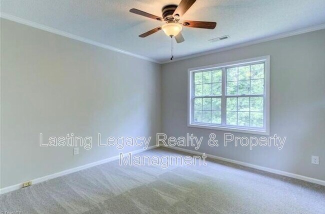 Building Photo - 845 Salem Pointe Ln