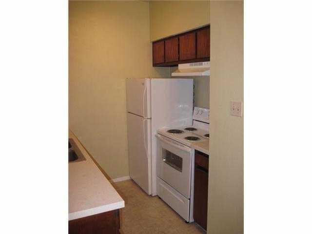 Building Photo - 2000 Whitis Ave