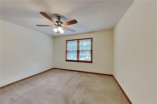 Building Photo - 1339 Wood Park Dr NW