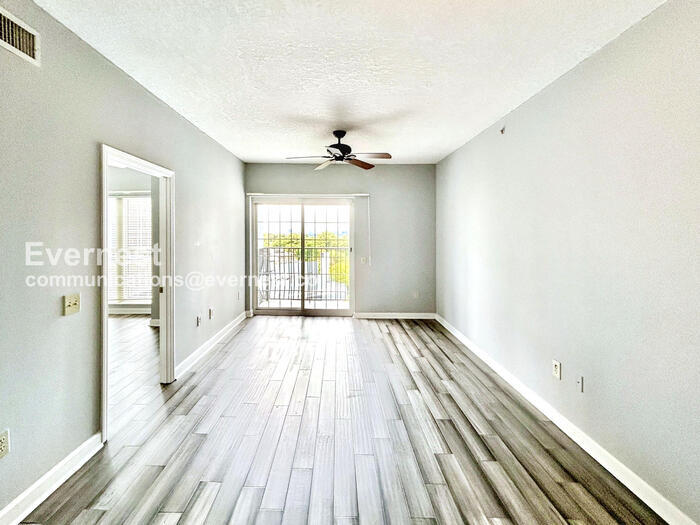 Building Photo - 195 14th St NE