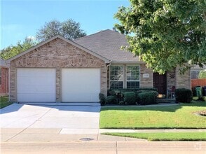 Building Photo - North McKinney Beauty