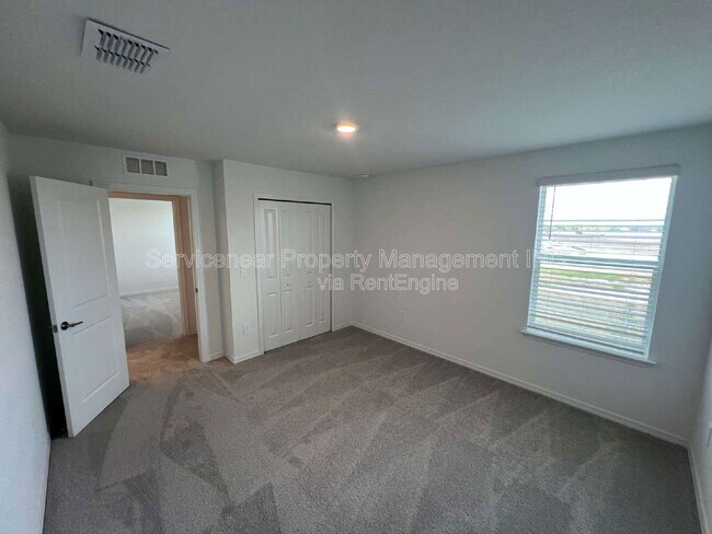 Building Photo - 13088 Empress Jewel