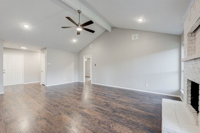 Building Photo - 5211 Sweetwind Ln