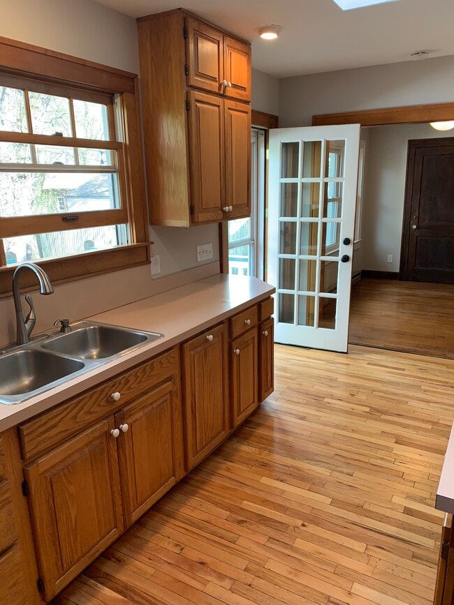 Building Photo - 4734 Hinesley Ave