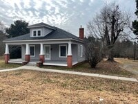 Building Photo - 2417 Statesville Blvd