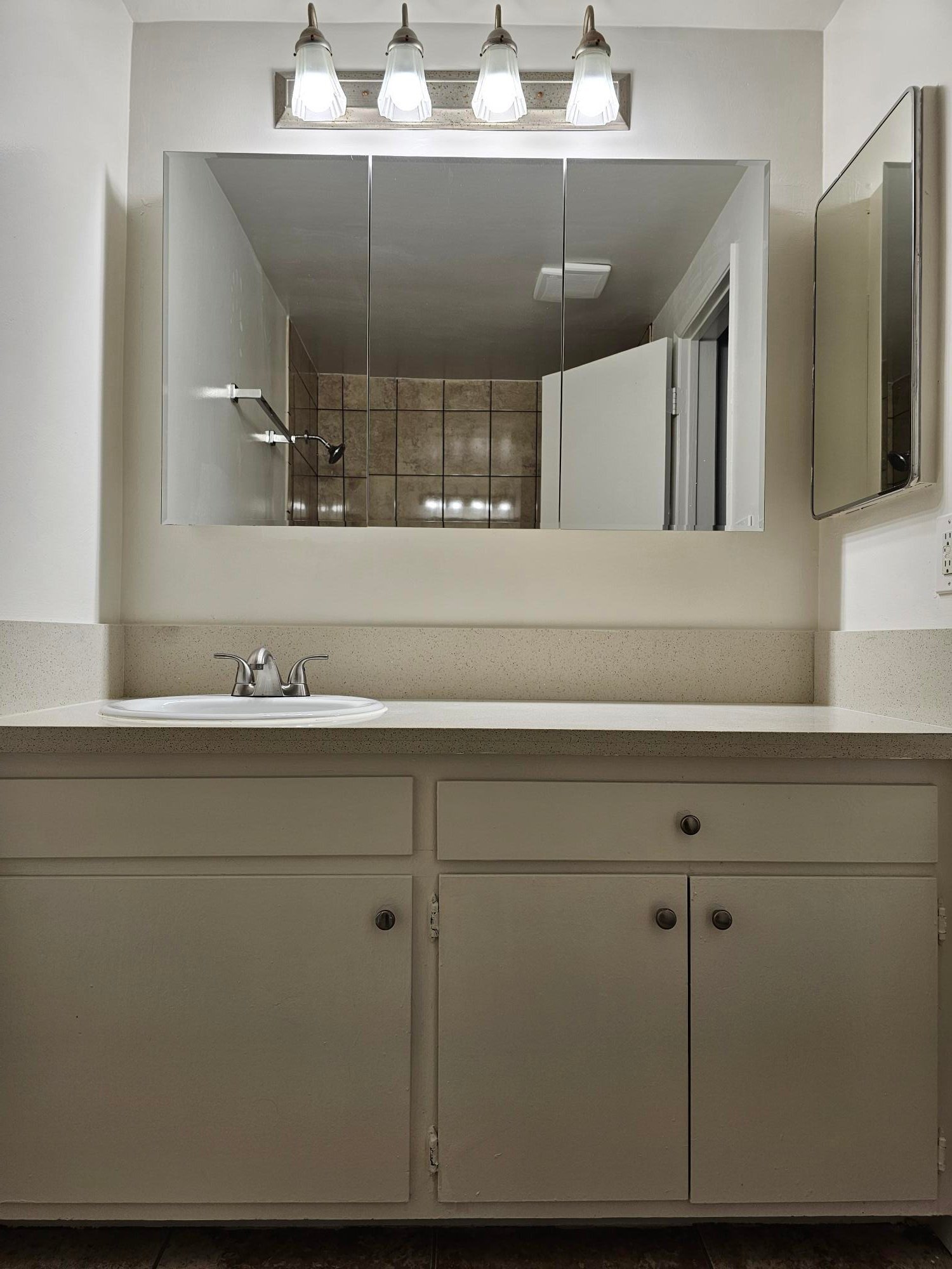 Building Photo - 20810 Amie Ave