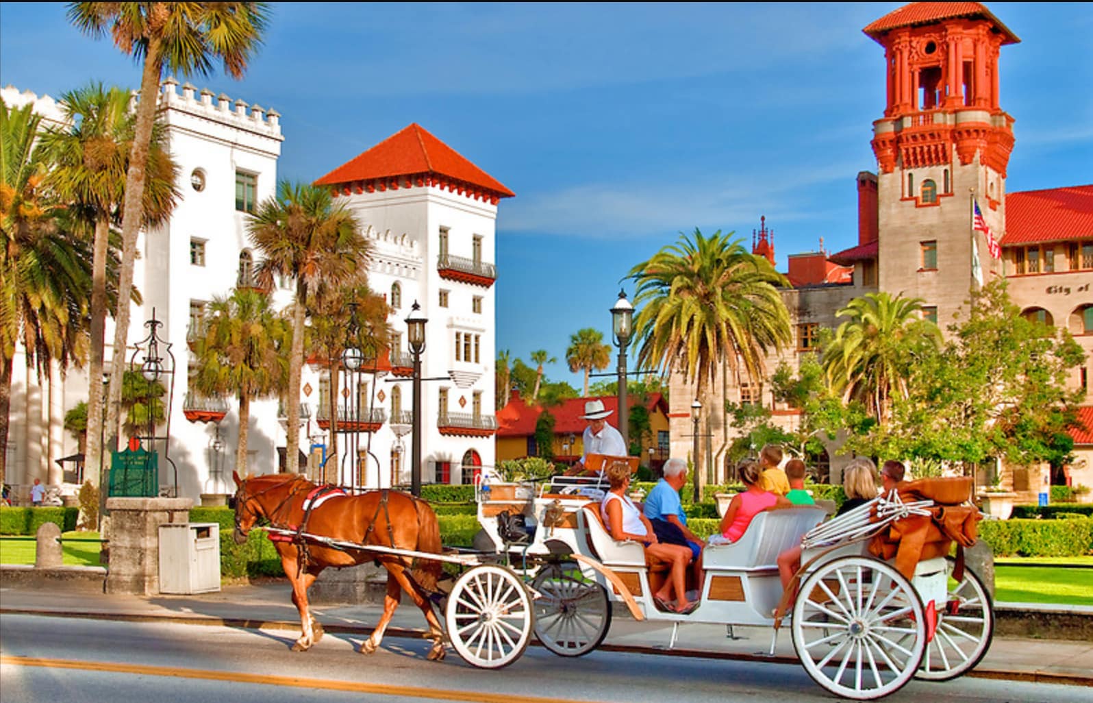 Building Photo - 117 Rio del Mar St