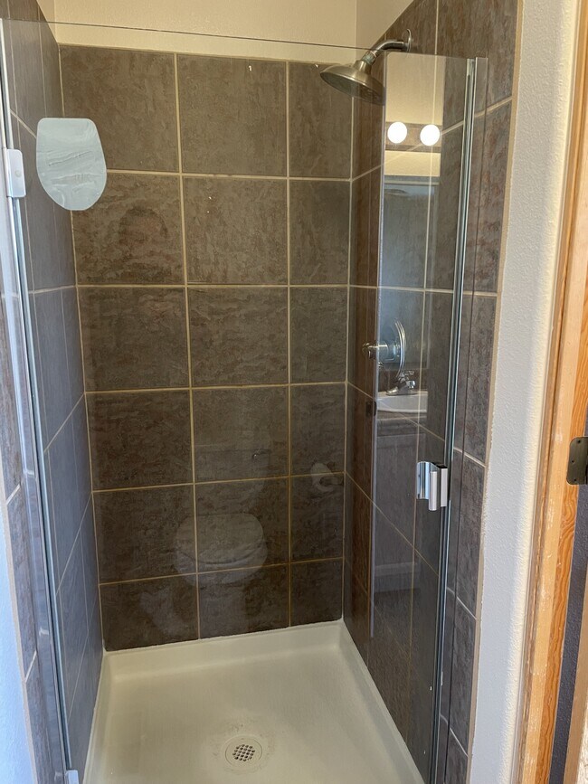 Building Photo - 7304 Via Contenta NE