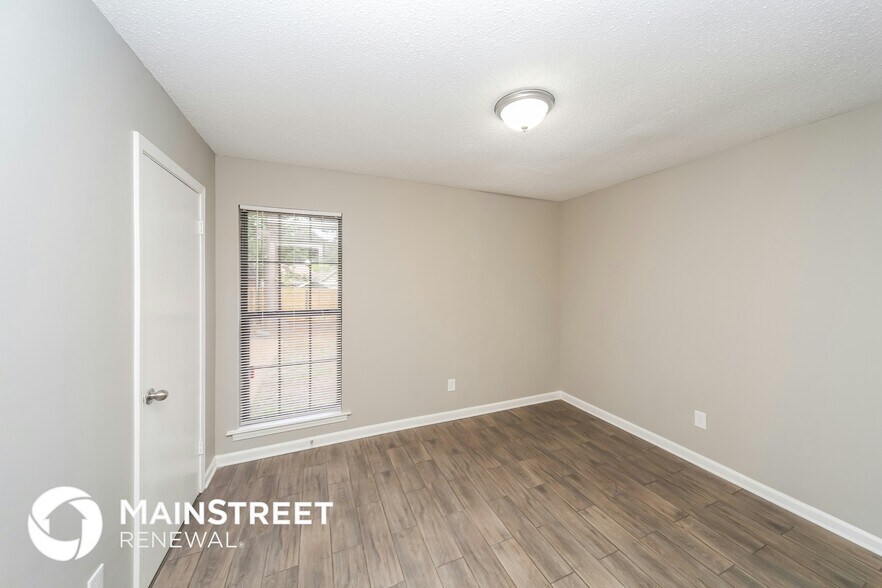 Building Photo - 3978 Silverleaf Rd