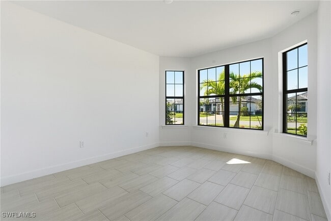 Building Photo - 1954 Fresno Ave