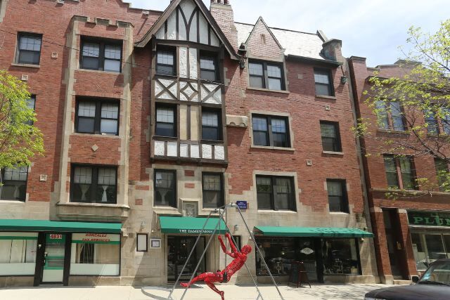 Primary Photo - 4834 N Damen Ave