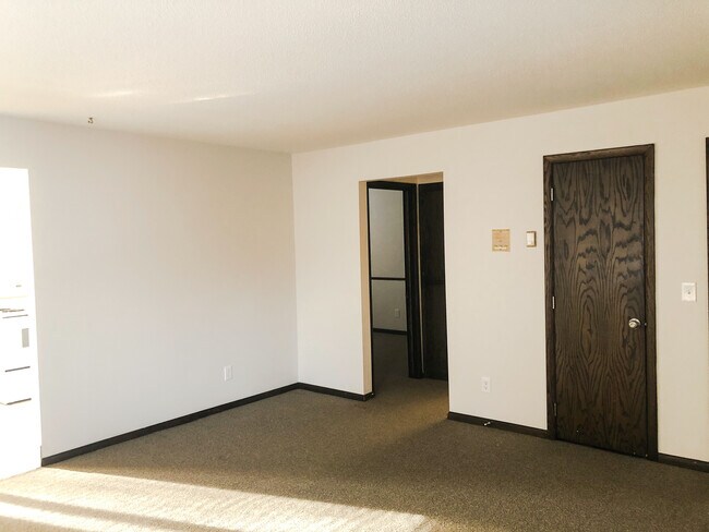 Building Photo - 5600 Nicollet
