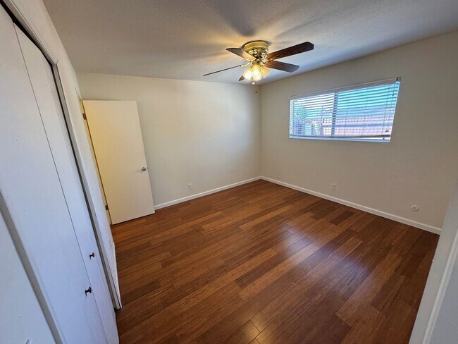 Building Photo - 9304-9306 ElCajon