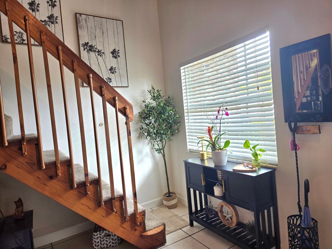 Building Photo - 8520 US HWY 1, D5