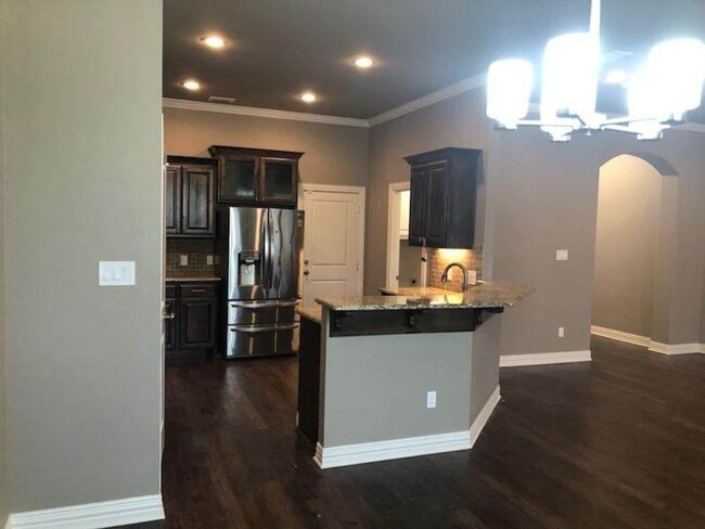 Building Photo - Beautiful 3 Bedroom home in Hallsville ISD