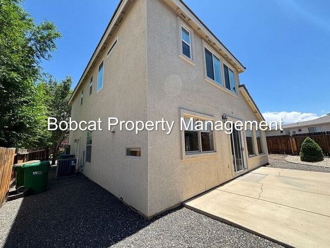 Building Photo - 1240 Flintwood Dr