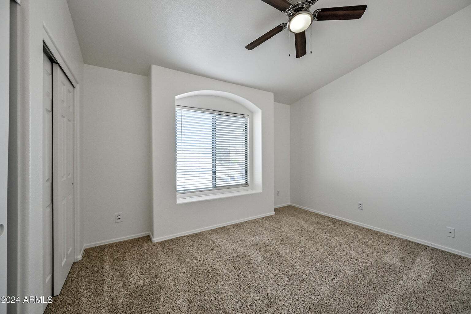 Building Photo - 1836 E Aspen Way