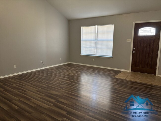 Building Photo - 2809 Ricks Dr