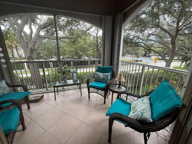 Building Photo - 236 Village Blvd