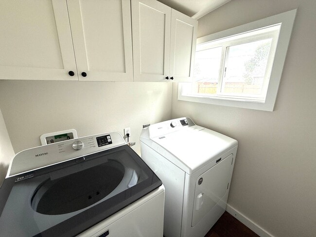Building Photo - 2 Bed 1 Bath Single Family Home in Townsen...