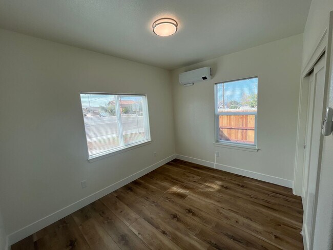 Building Photo - 4563 12th St