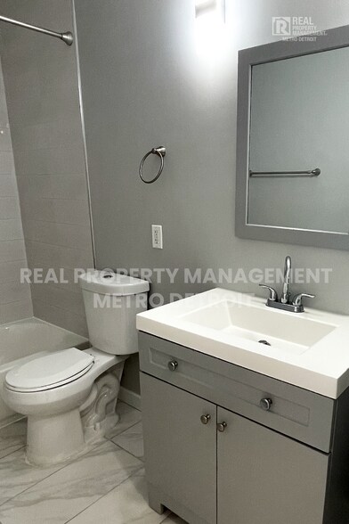 Building Photo - 22148 Dante St