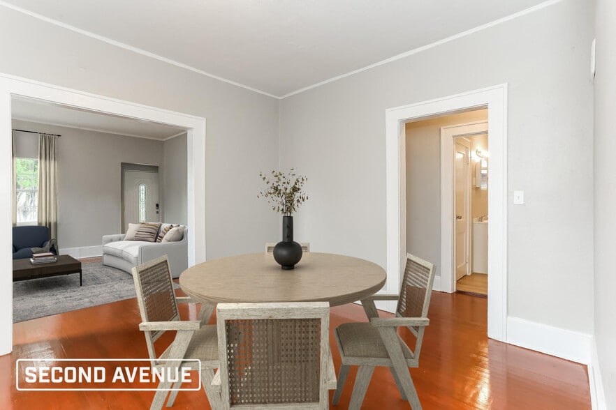 Building Photo - 6580 Sunset Dr