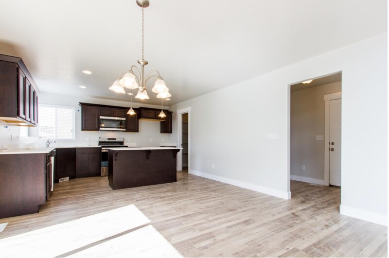 Building Photo - 3904 W 1750 N