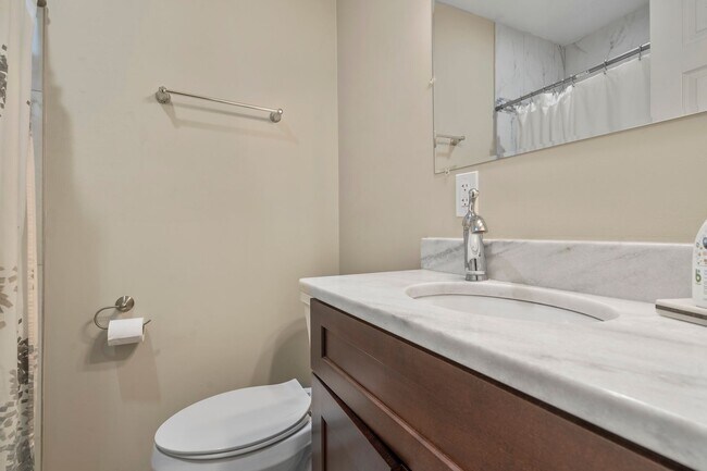 Building Photo - COMING SOON! Luxury Living in the Heart of...