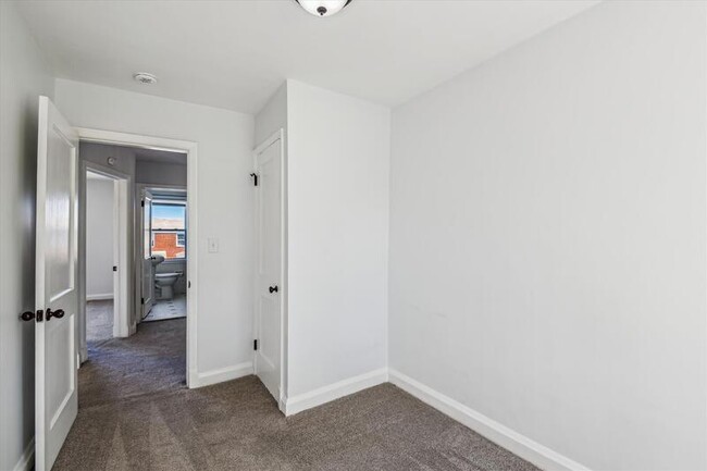 Building Photo - 3627 Elmora Ave