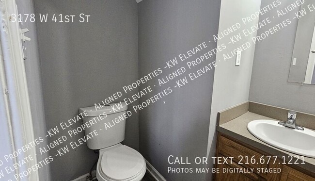 Building Photo - 3178 W 41st St