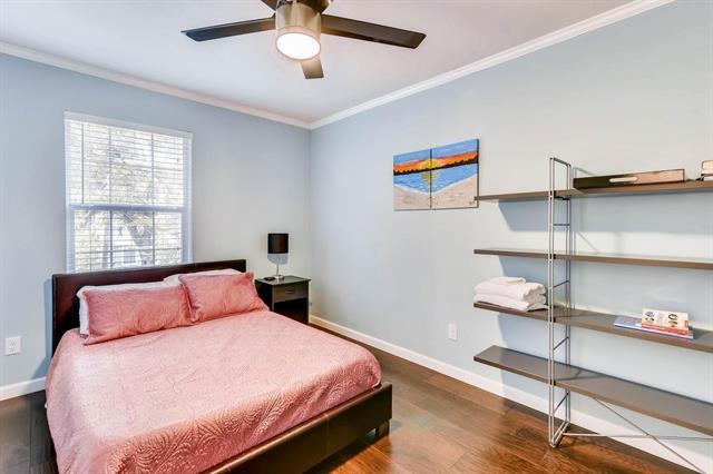 Building Photo - 5202 Pershing St