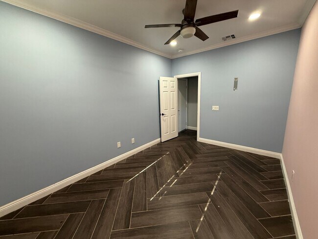 Building Photo - Eagle Ranch Community-2 Story 4 bedrooms Spanish Style Home